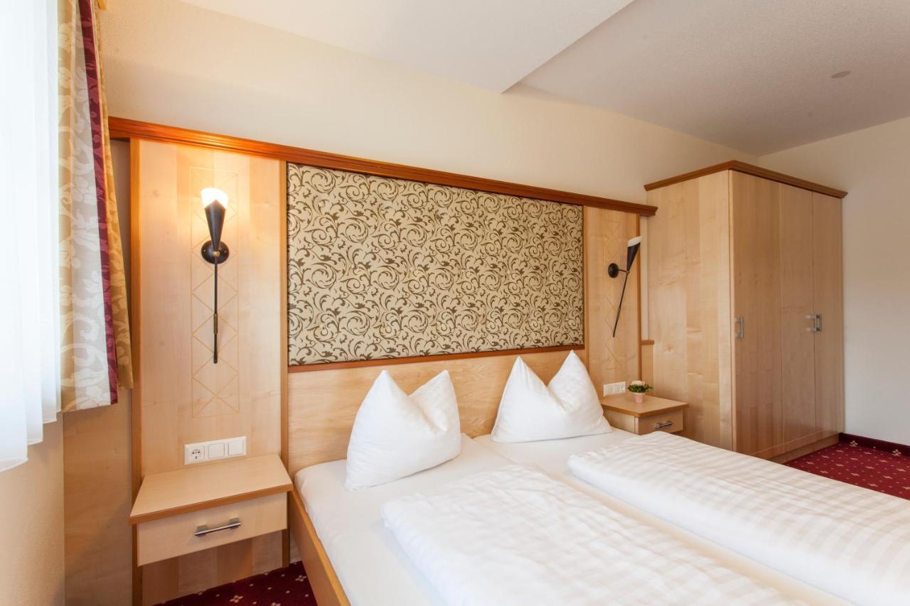 Alpenapart Alexander Ladis Chambre photo