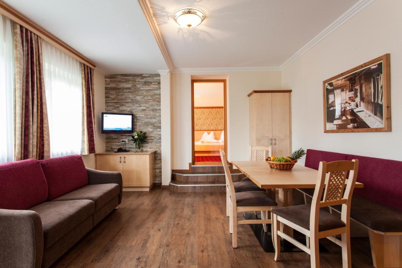 Alpenapart Alexander Ladis Chambre photo