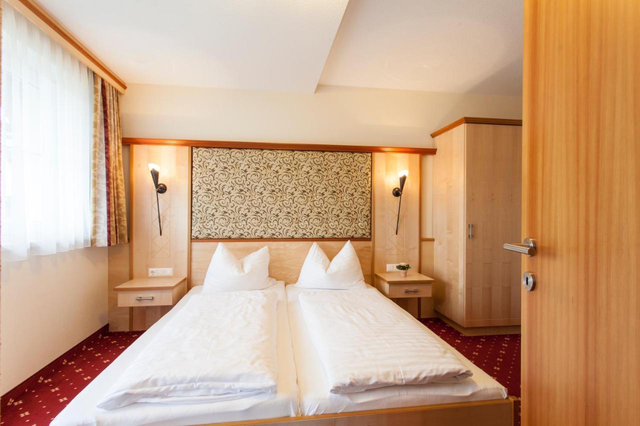 Alpenapart Alexander Ladis Chambre photo