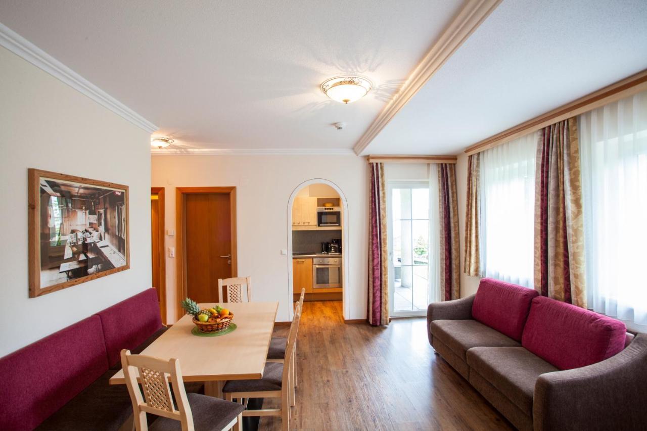 Alpenapart Alexander Ladis Chambre photo