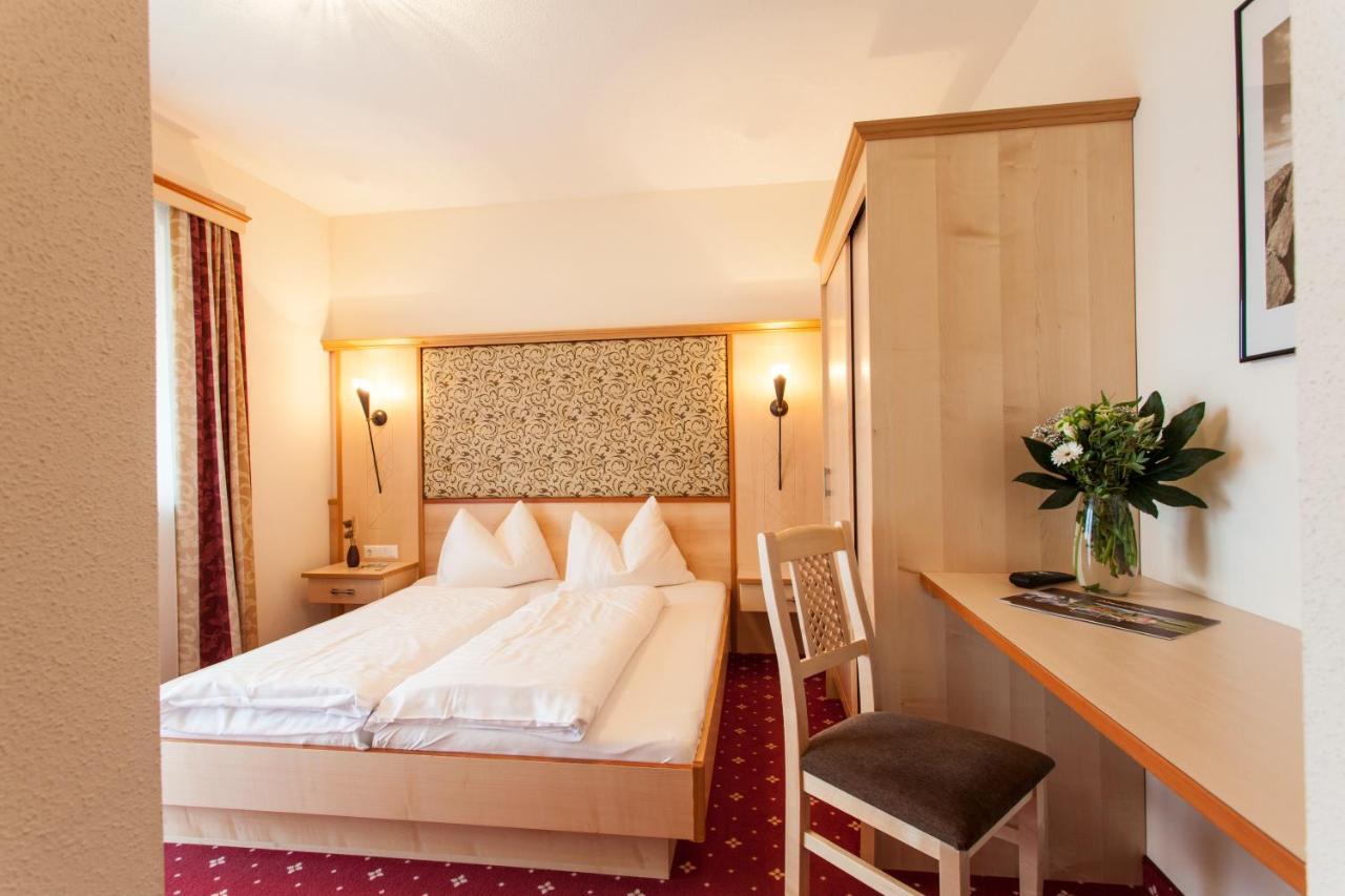 Alpenapart Alexander Ladis Chambre photo